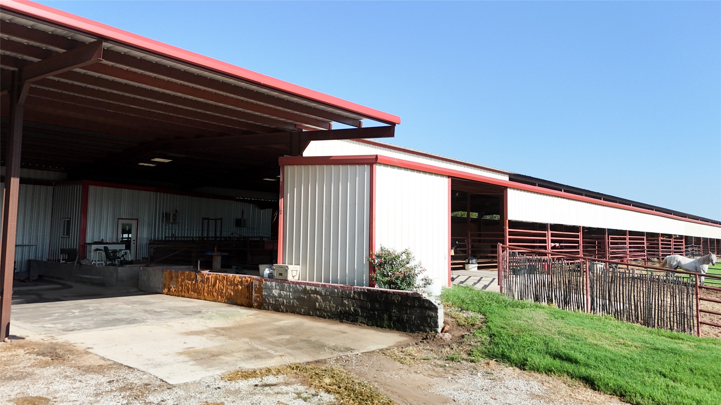 25495 S Fm 4 Lipan TX 76462
