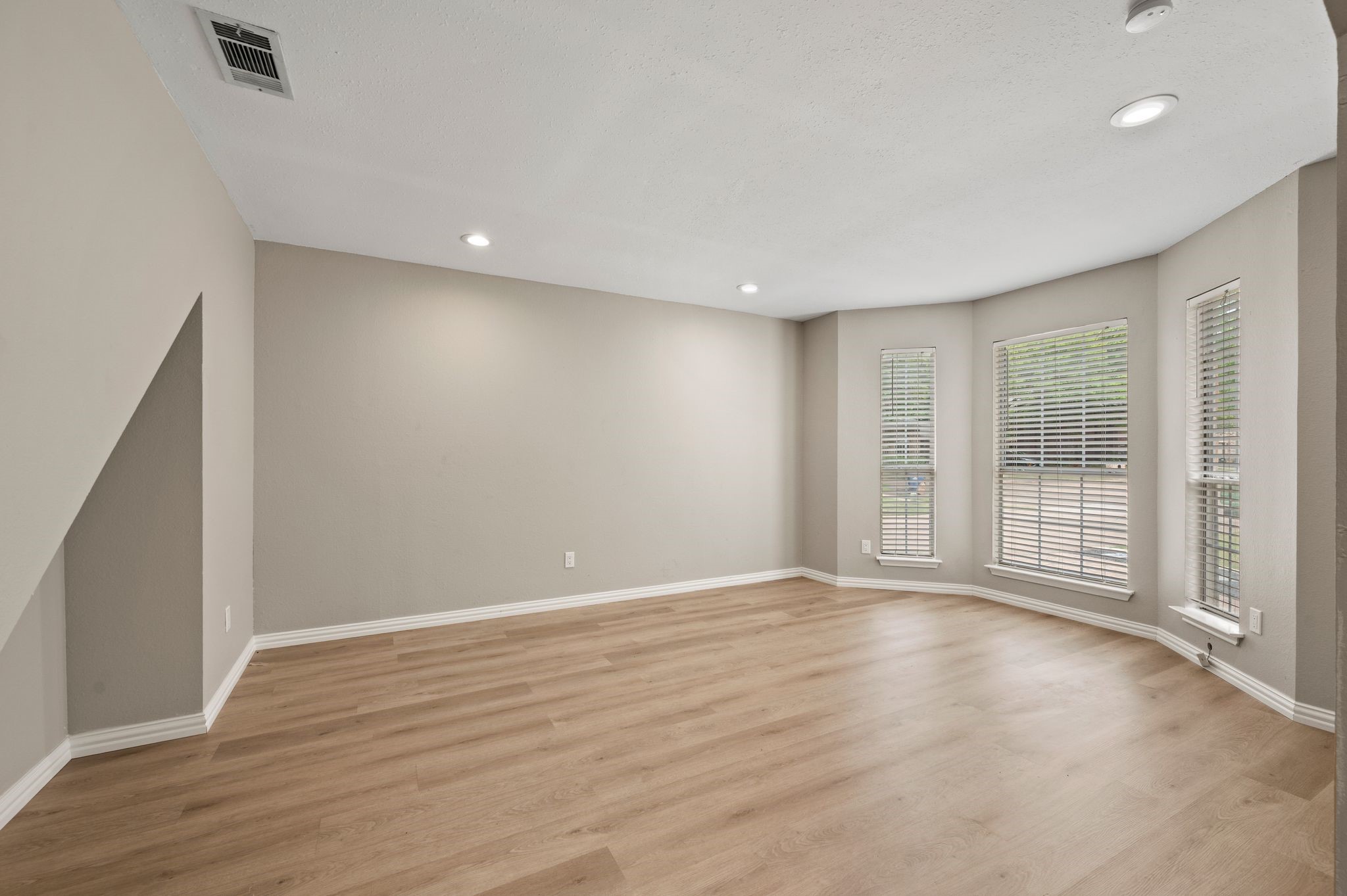 2704 Ridgemere Drive Flower Mound TX 75028