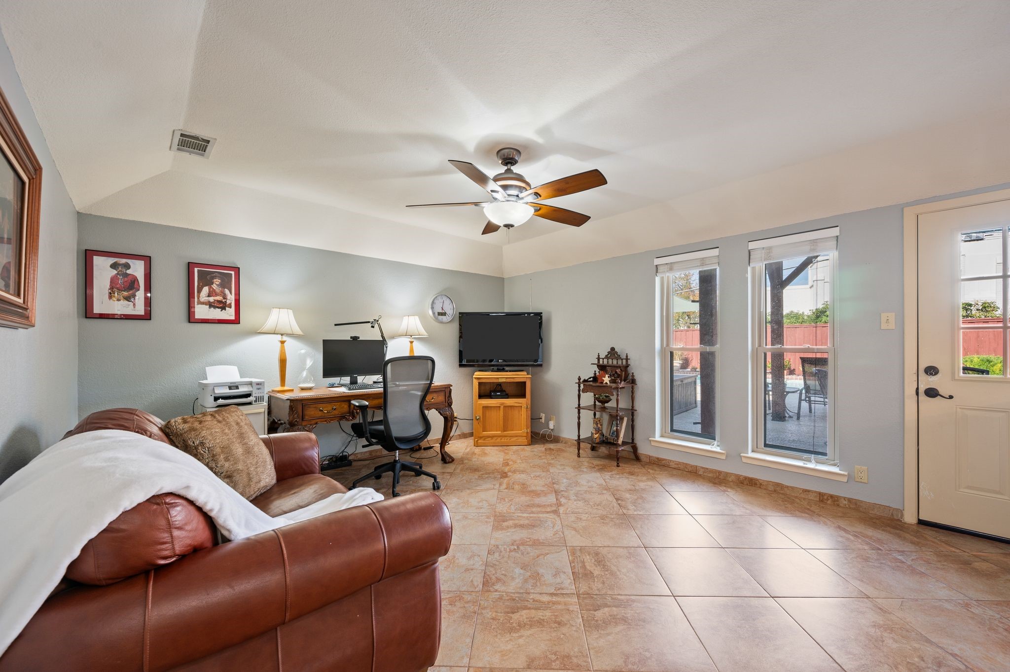2621 Sedgeway Lane Carrollton TX 75006