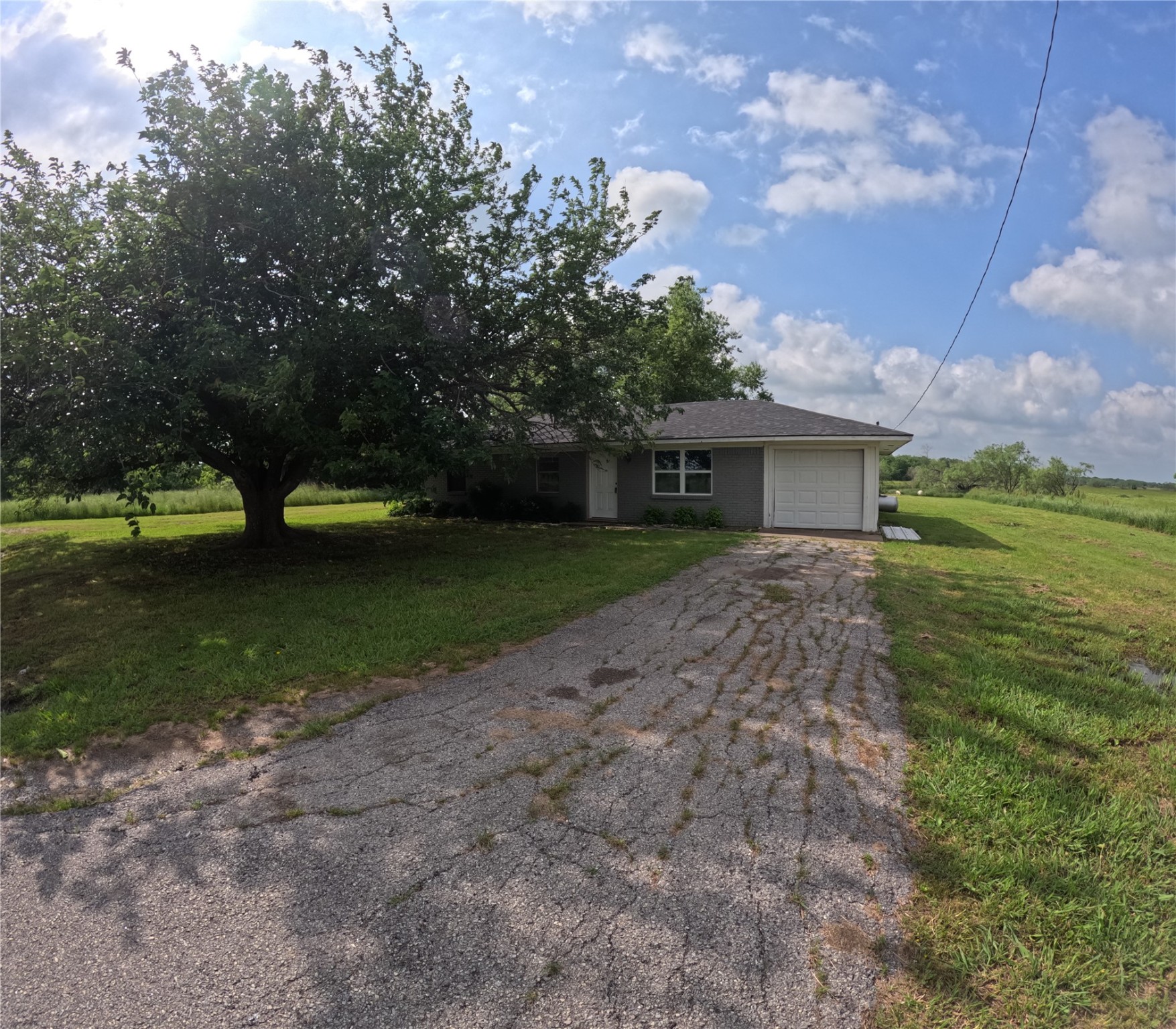 2819 County Road 4309 E Greenville TX 75401