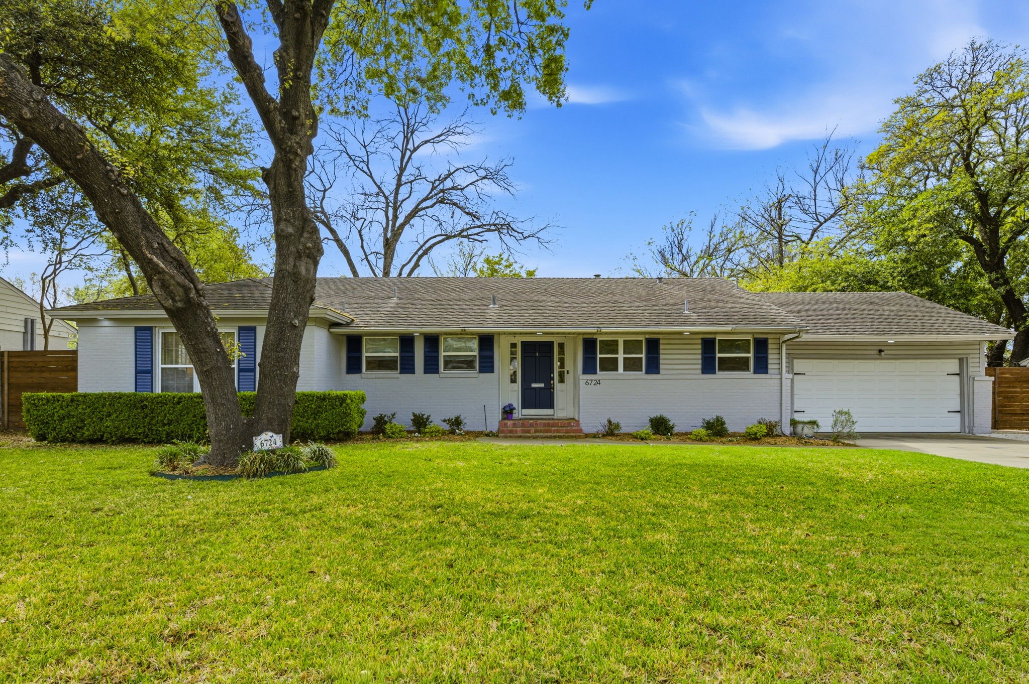 6724 Walnut Hill Lane Dallas TX 75230