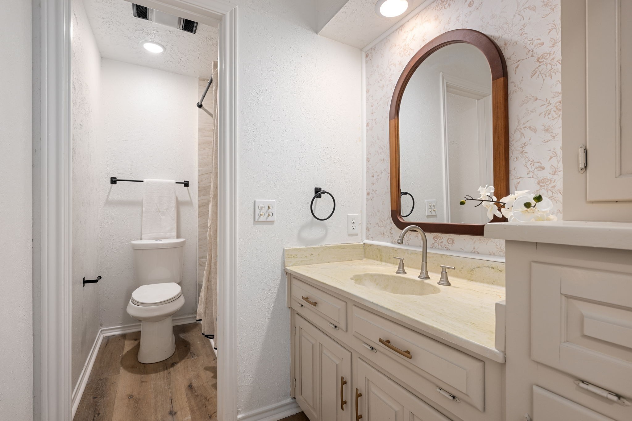 2008 Cornell Drive Richardson TX 75081