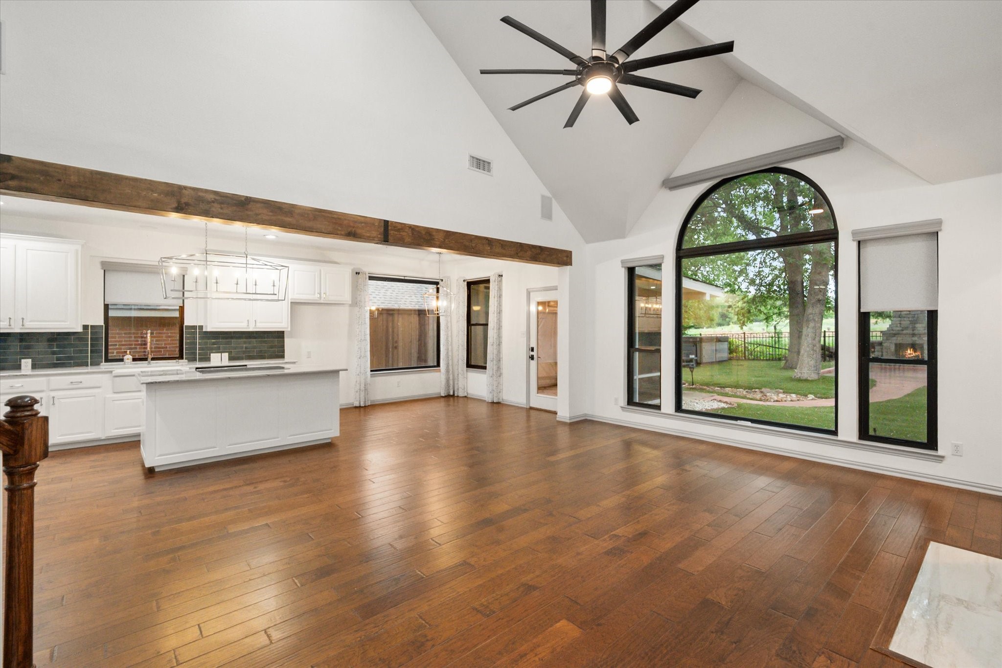 6619 Forest Park Drive Arlington TX 76001