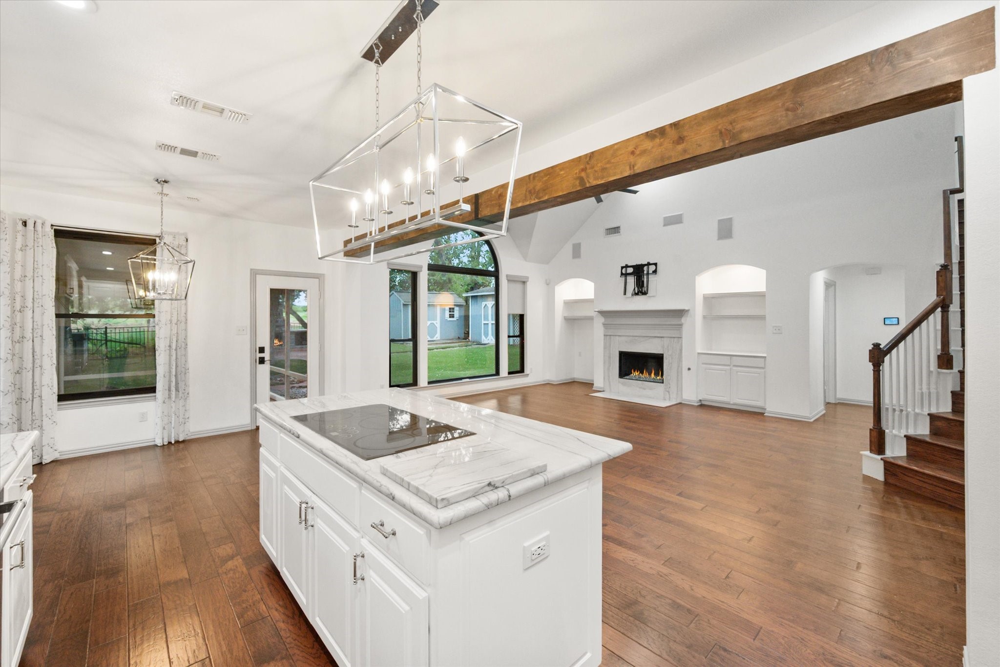 6619 Forest Park Drive Arlington TX 76001