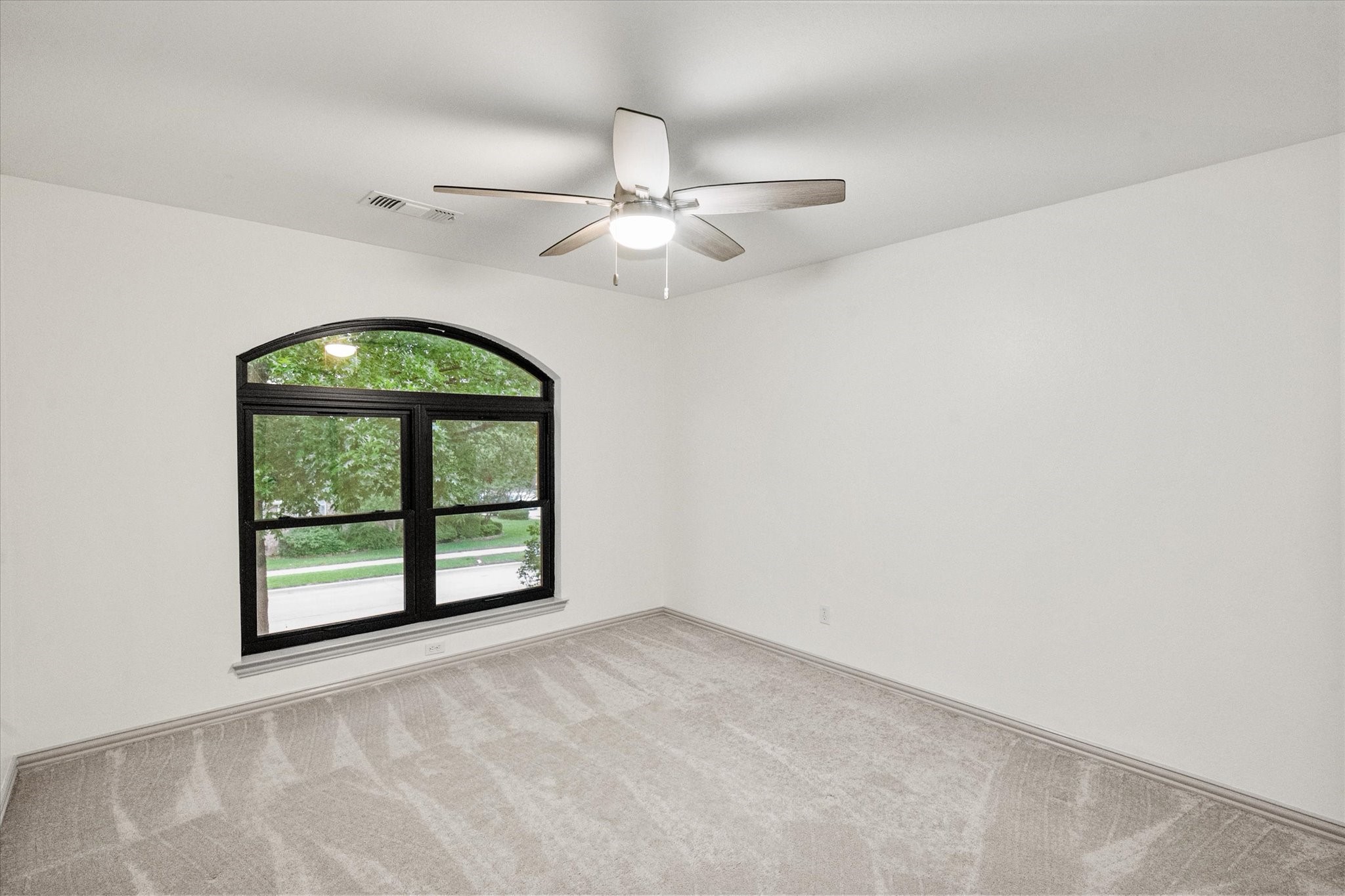 6619 Forest Park Drive Arlington TX 76001