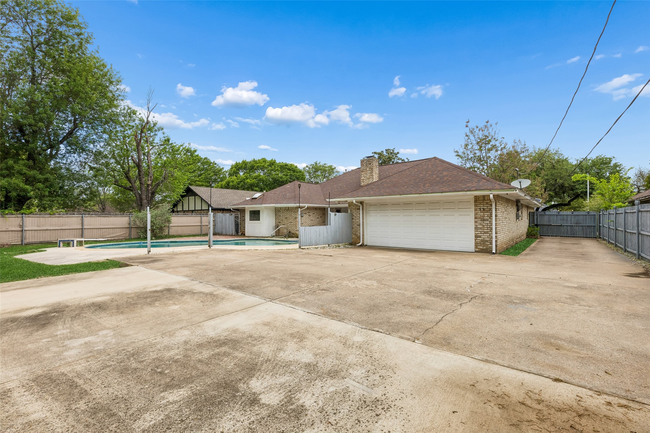 4008 Kingswick Drive Arlington TX 76016