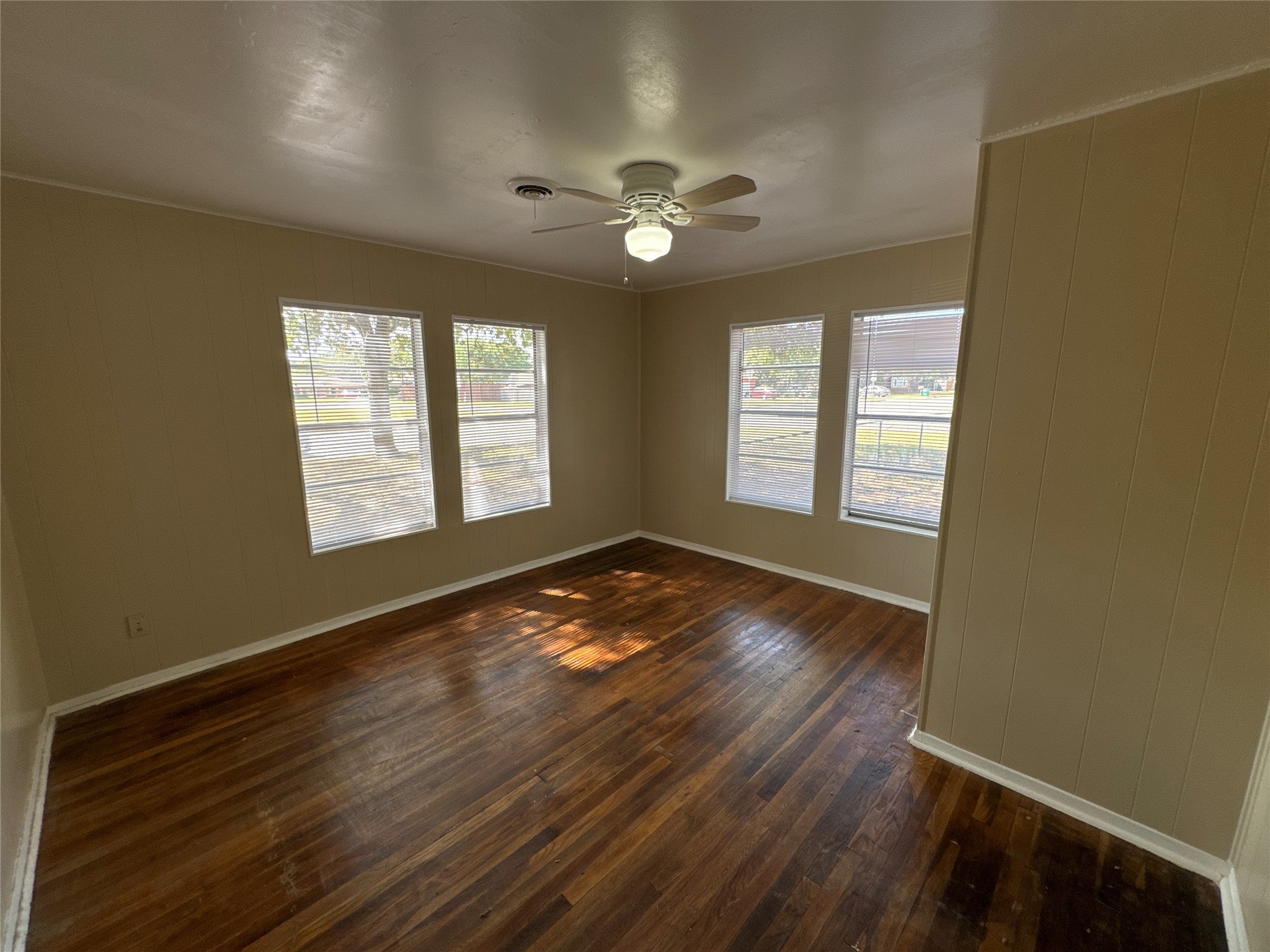 800 Audra Lane Denton TX 76209