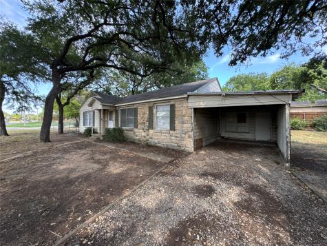 800 Audra Lane Denton TX 76209