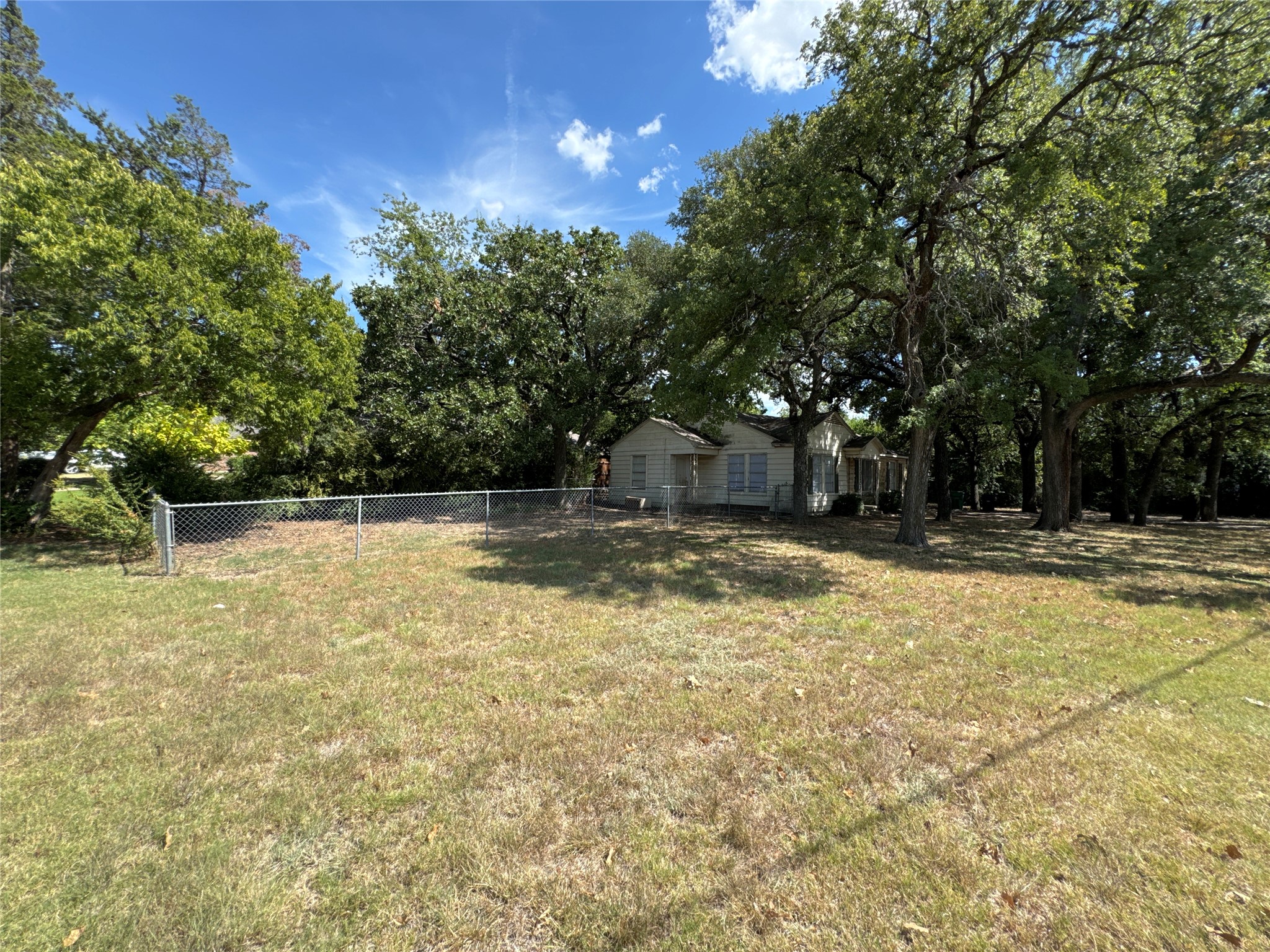 800 Audra Lane Denton TX 76209