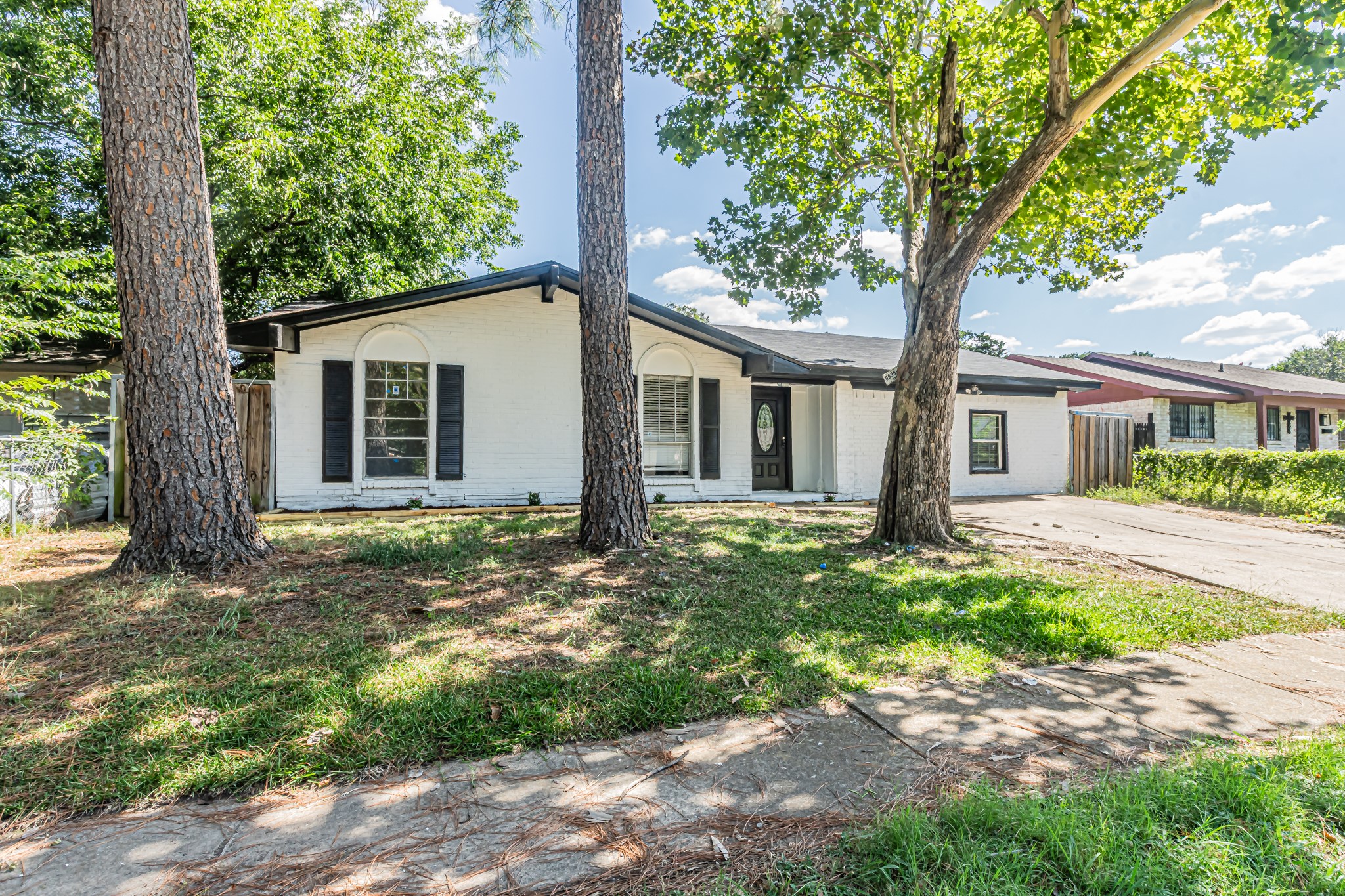 10024 Mill Valley Lane Dallas TX 75217