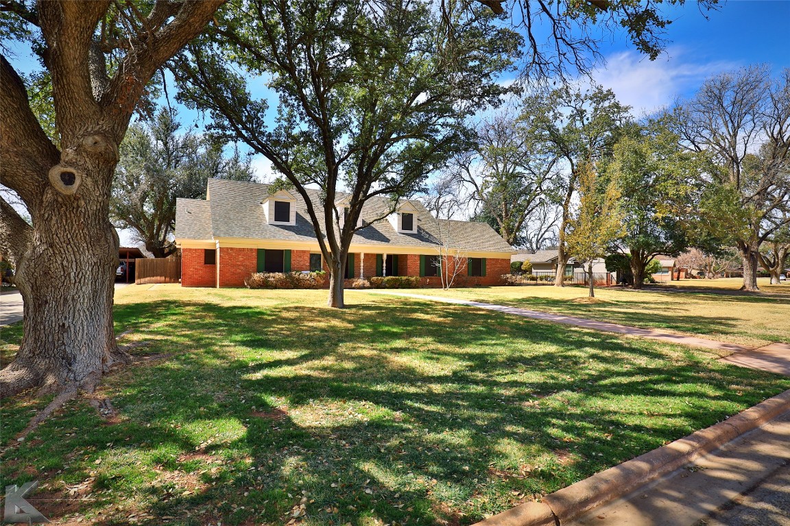 1602 Woodridge Drive Abilene TX 79605