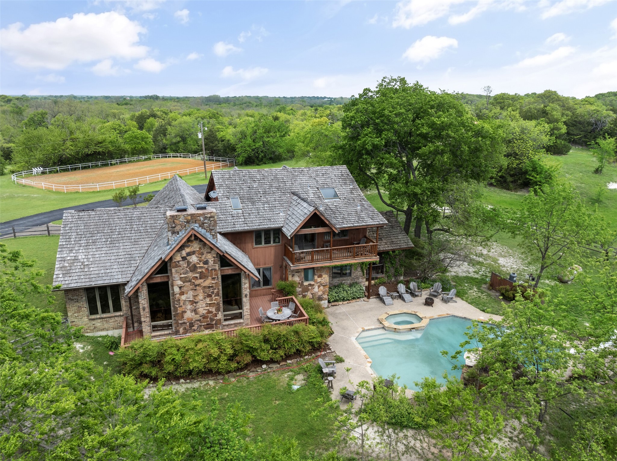 1251 Jim Cannon Road Van Alstyne TX 75495