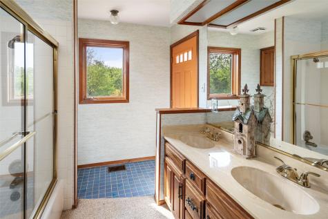 1251 Jim Cannon Road Van Alstyne TX 75495