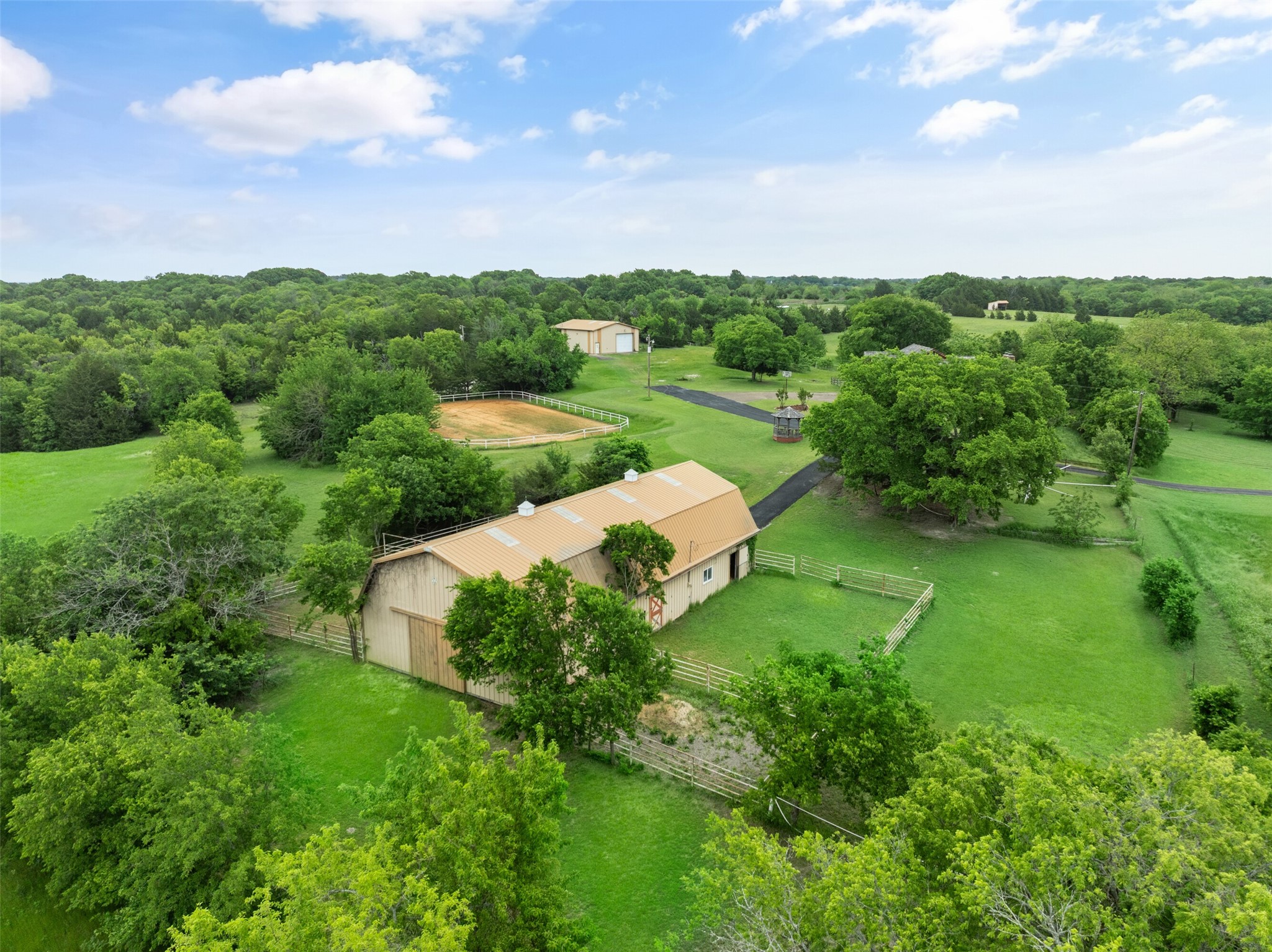 1251 Jim Cannon Road Van Alstyne TX 75495
