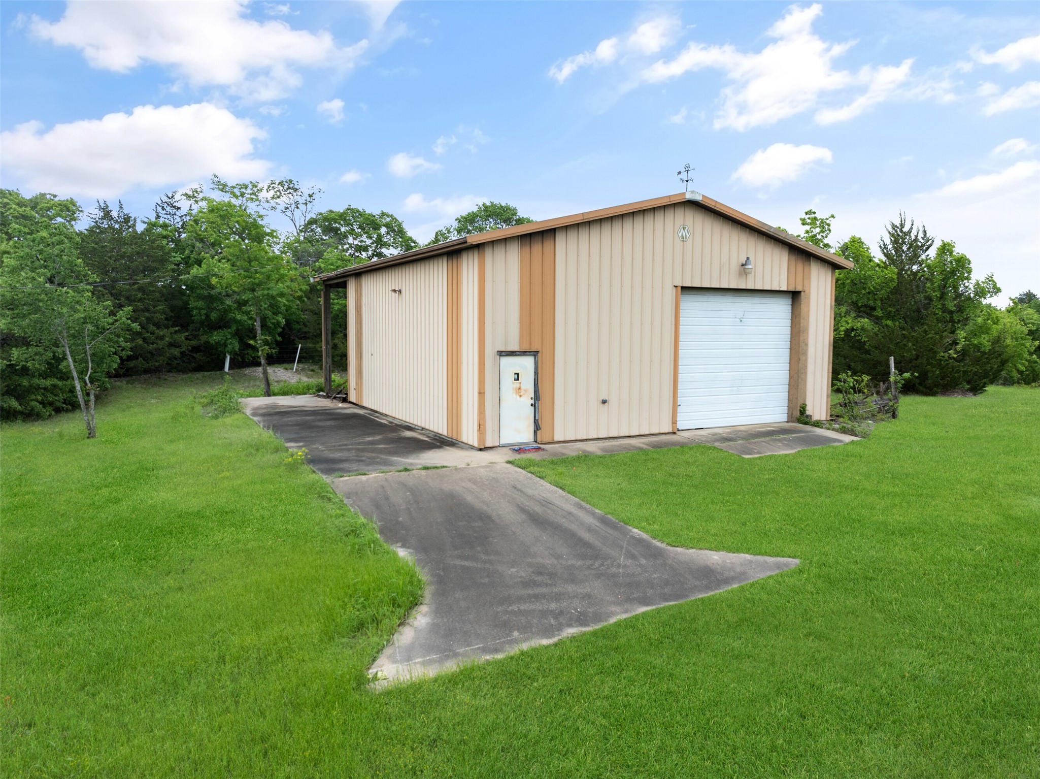 1251 Jim Cannon Road Van Alstyne TX 75495