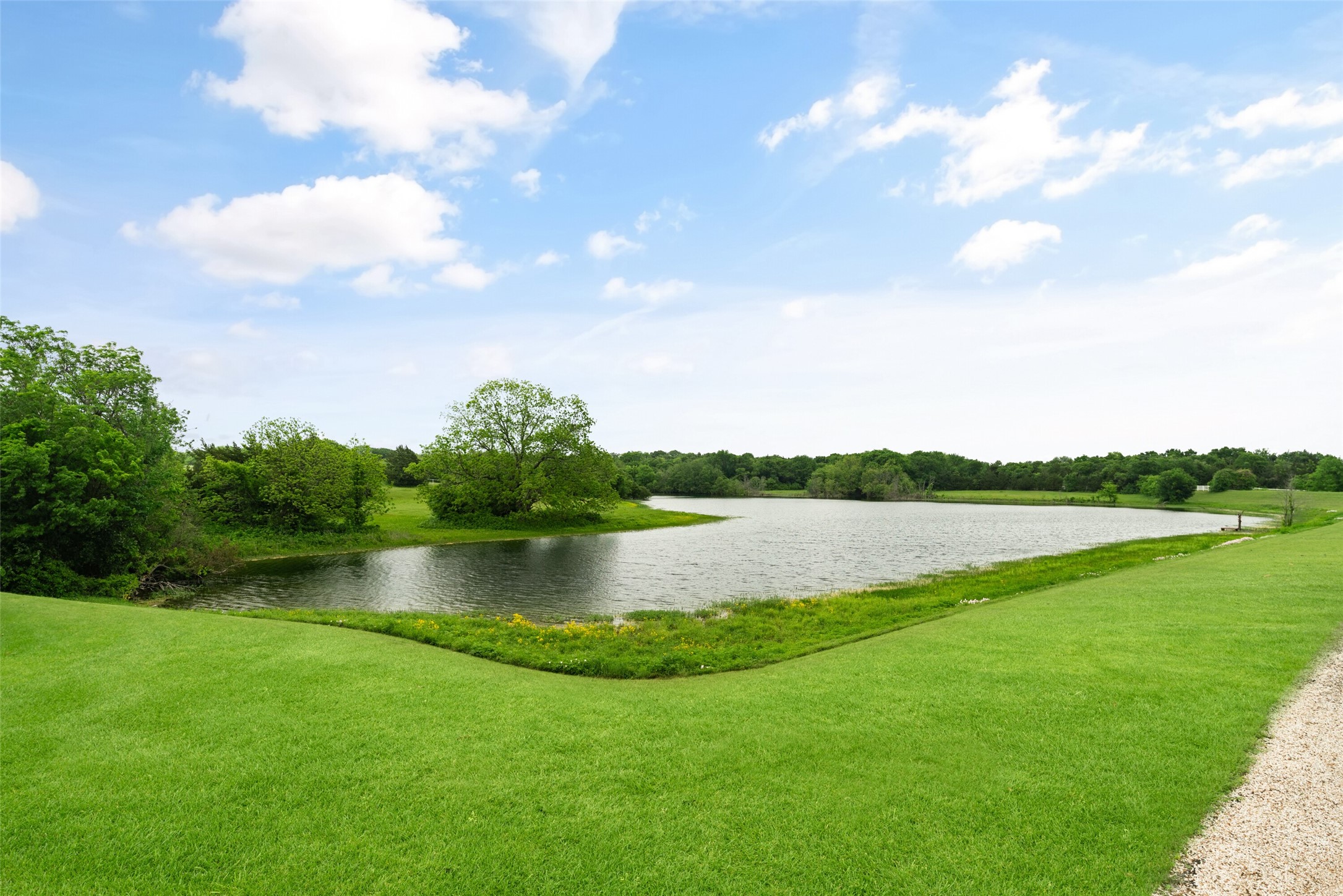 1251 Jim Cannon Road Van Alstyne TX 75495