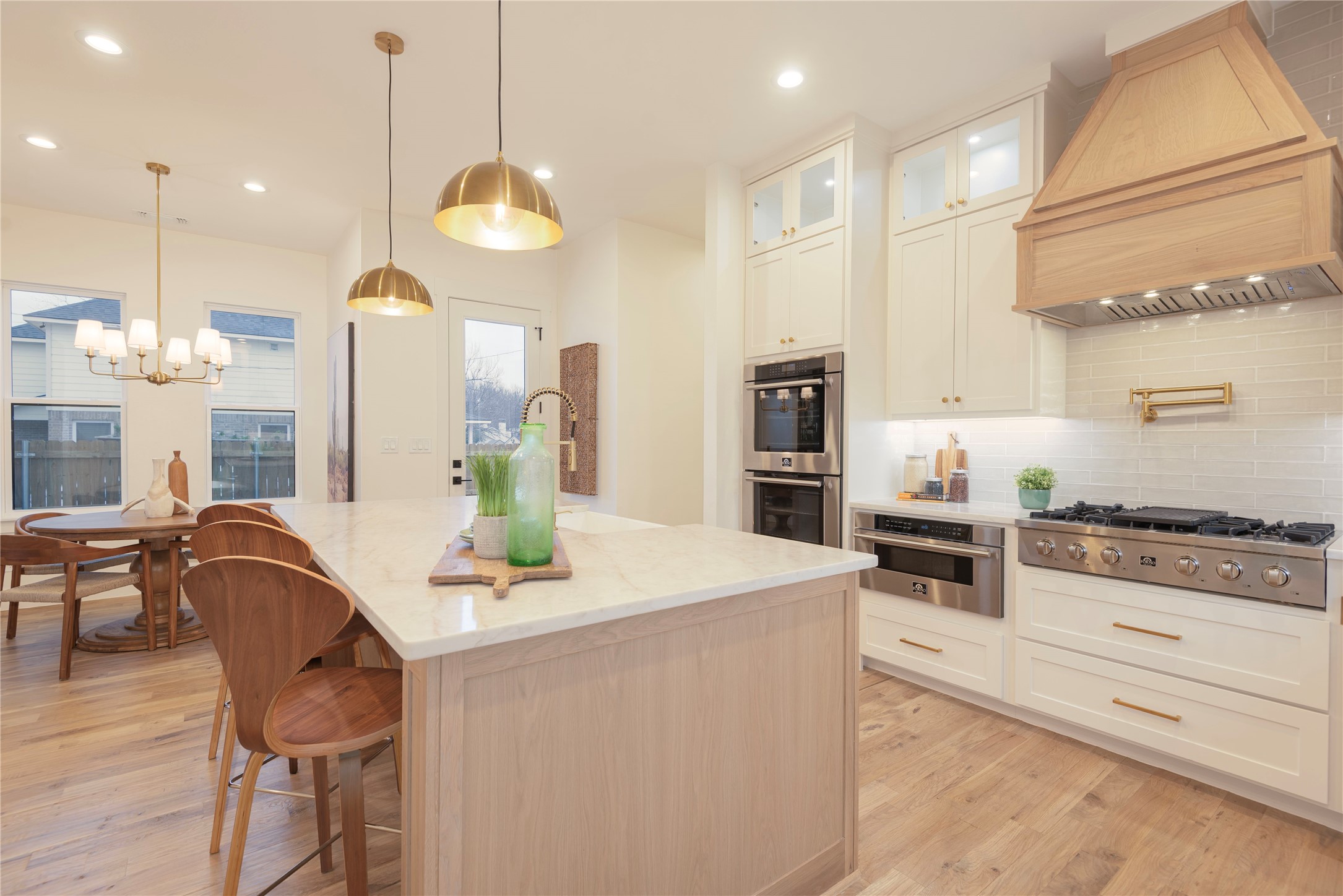 1301 Lela Street Mckinney TX 75069