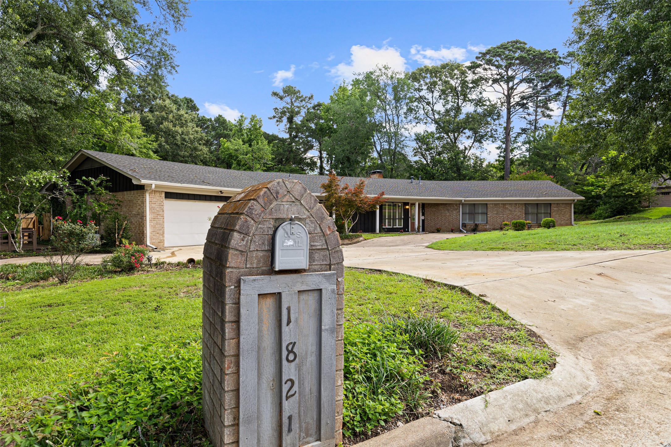 1821 Azalea Street Gilmer TX 75644