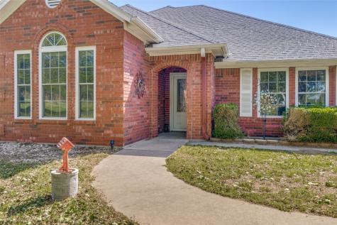 284 Center Hill Road Gainesville TX 76240