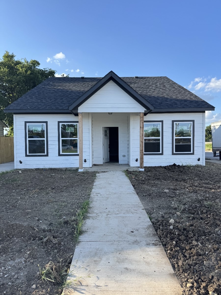 2937 Burton Avenue Fort Worth TX 76105
