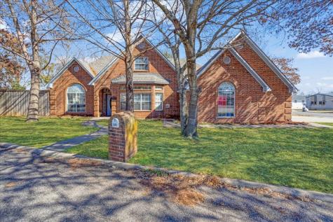 227 N Hopson Street Van Alstyne TX 75495