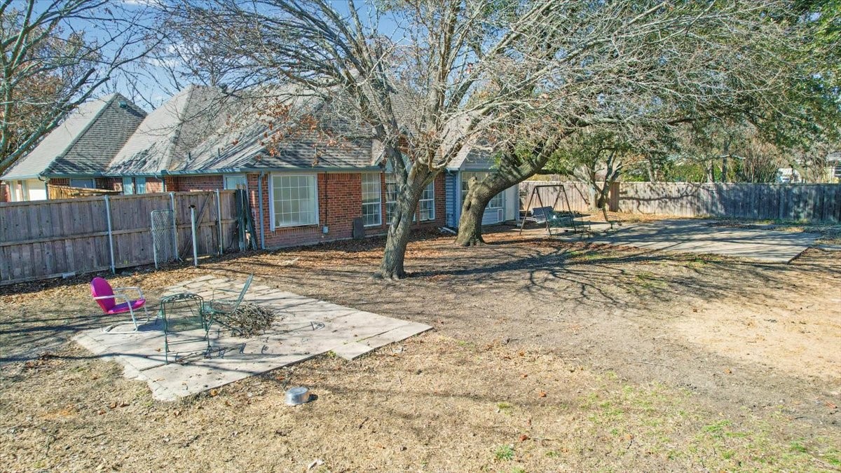 227 N Hopson Street Van Alstyne TX 75495