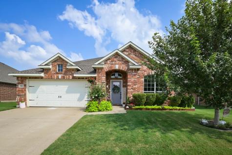 2788 Autumn Breeze Grand Prairie TX 75052