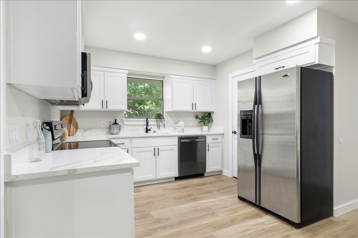 905 Timber Valley Circle Flower Mound TX 75028