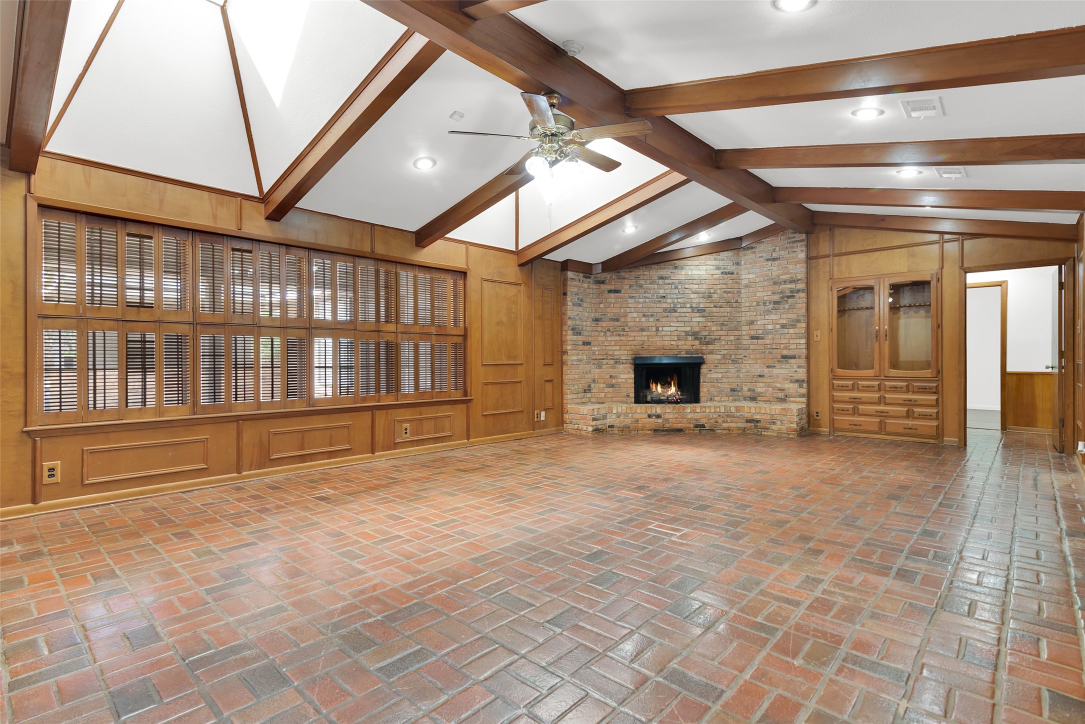 713 Briarwood Drive Denison TX 75020