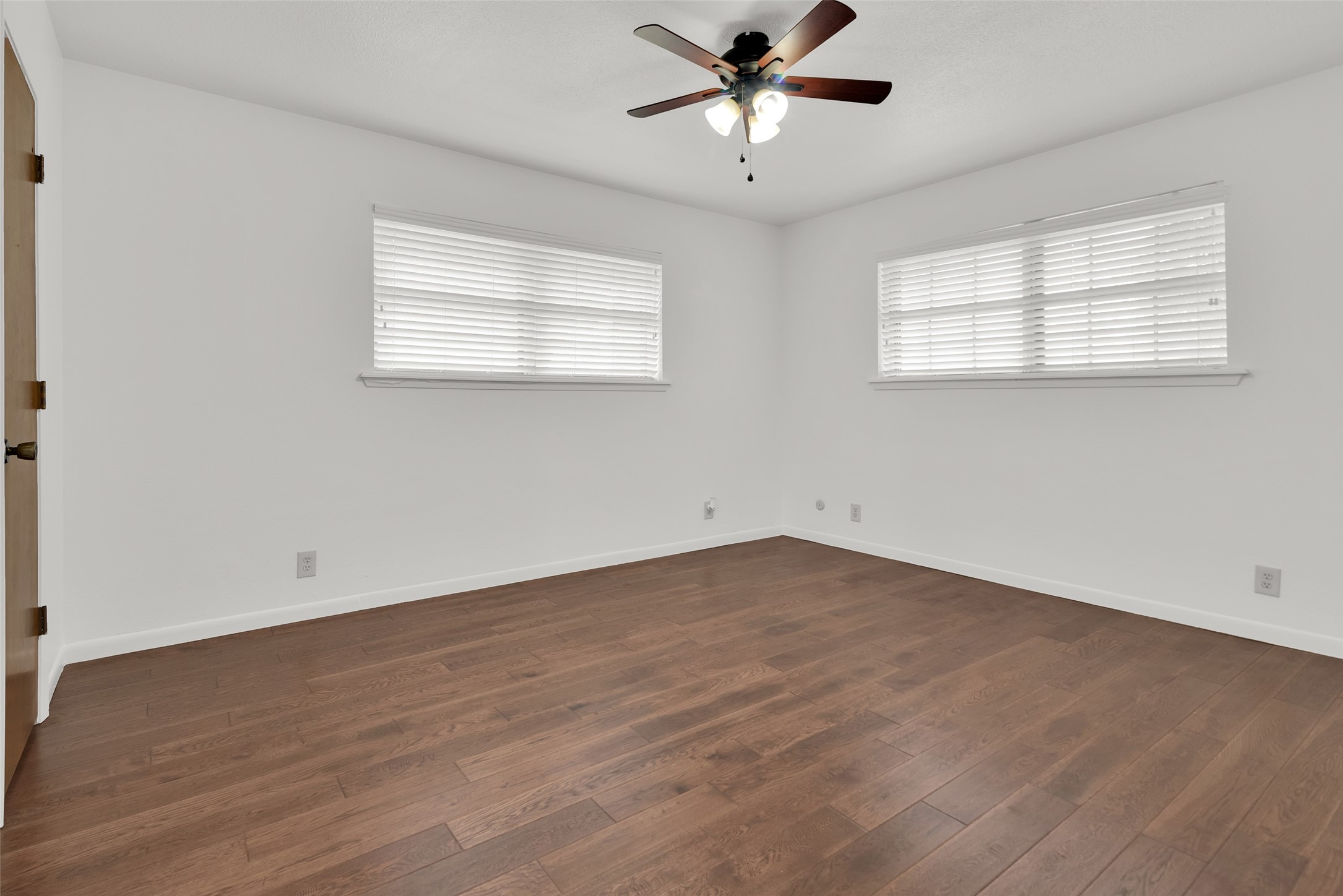 713 Briarwood Drive Denison TX 75020
