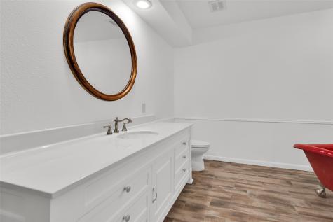 713 Briarwood Drive Denison TX 75020