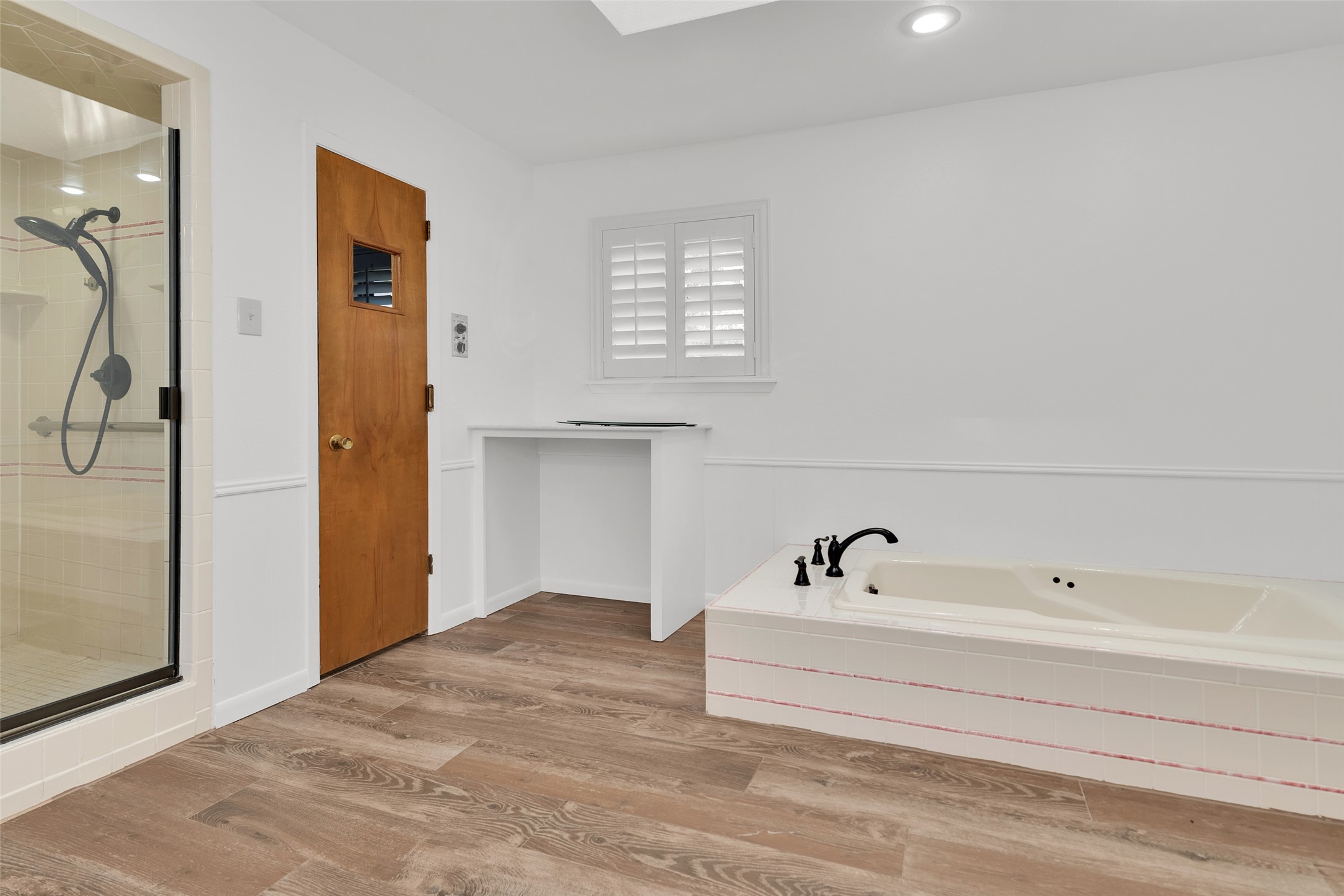 713 Briarwood Drive Denison TX 75020