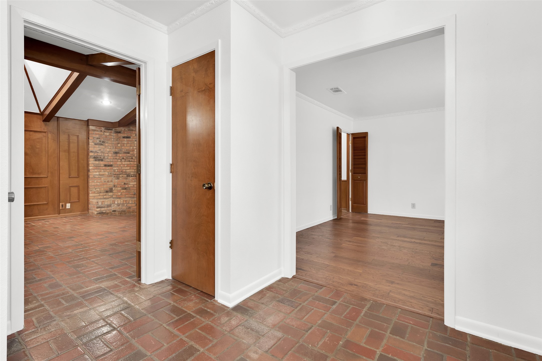 713 Briarwood Drive Denison TX 75020