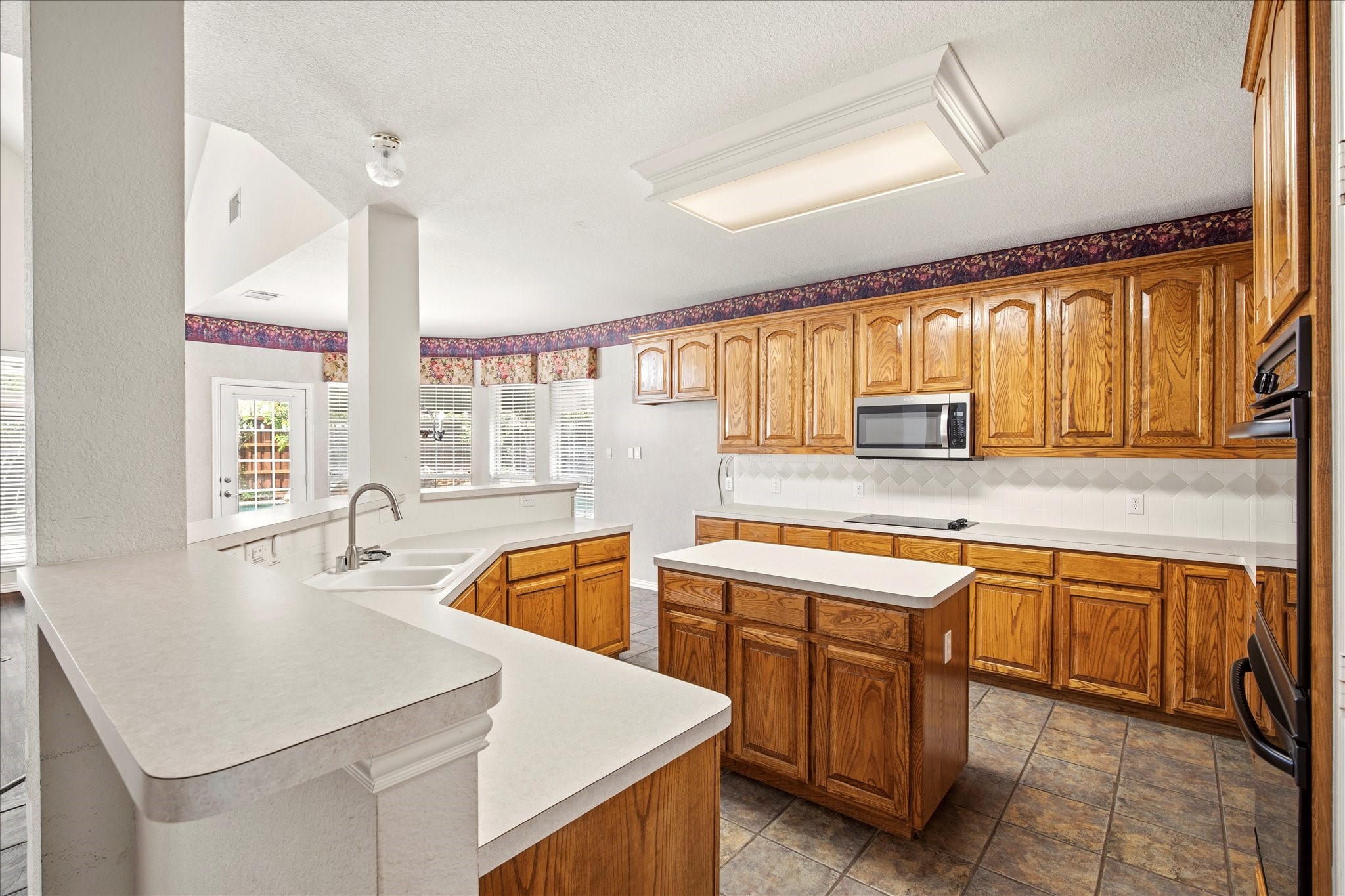 4024 Binley Drive Richardson TX 75082