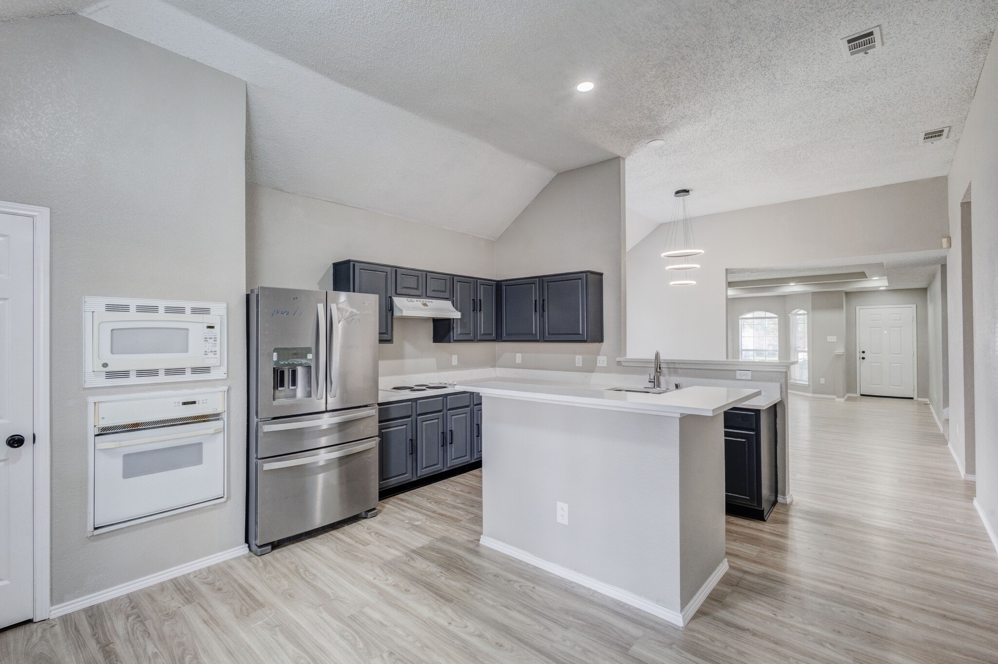 9049 Elbe Trail Fort Worth TX 76118