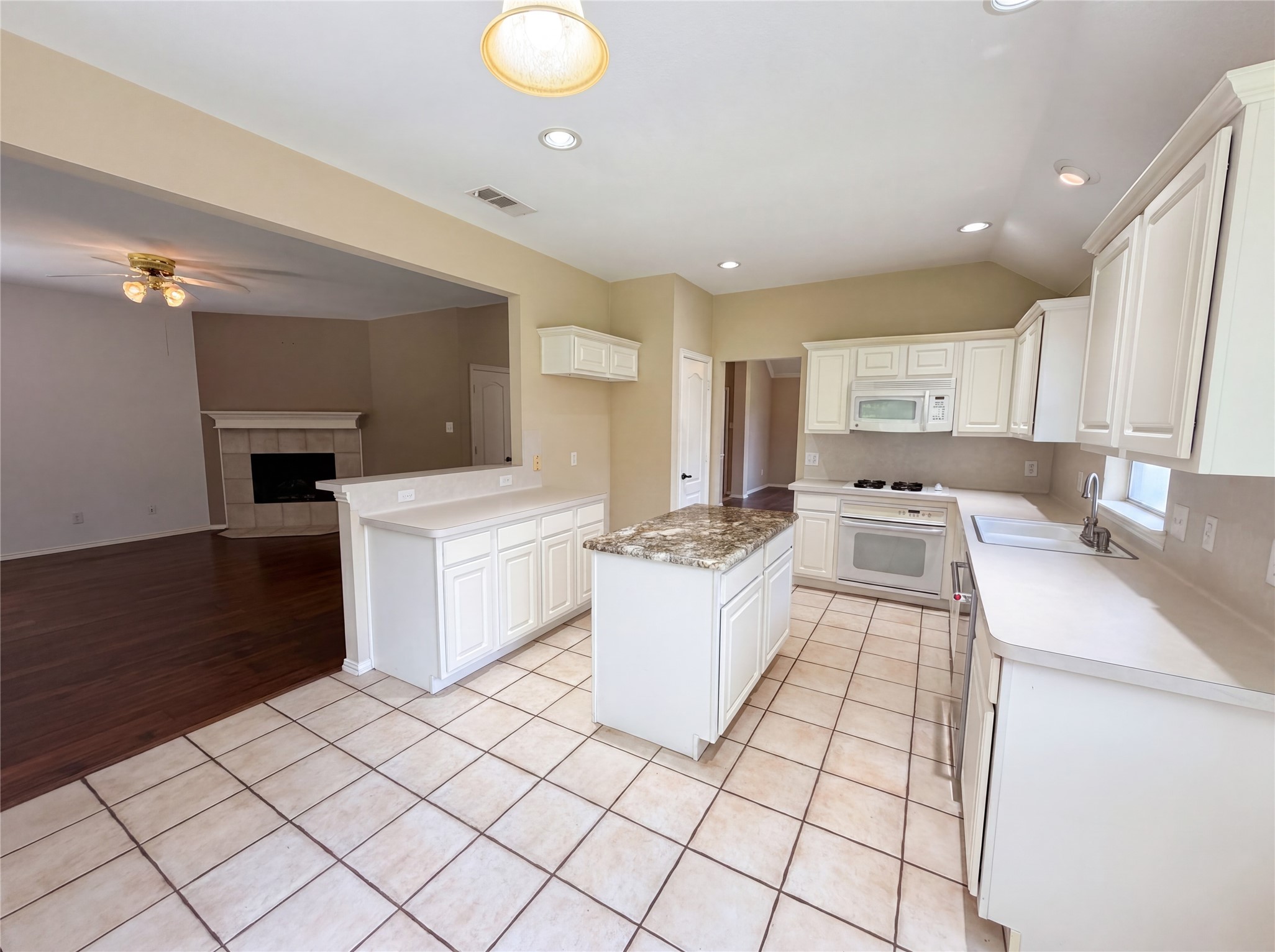 525 Hidden Oak Lane Rockwall TX 75087