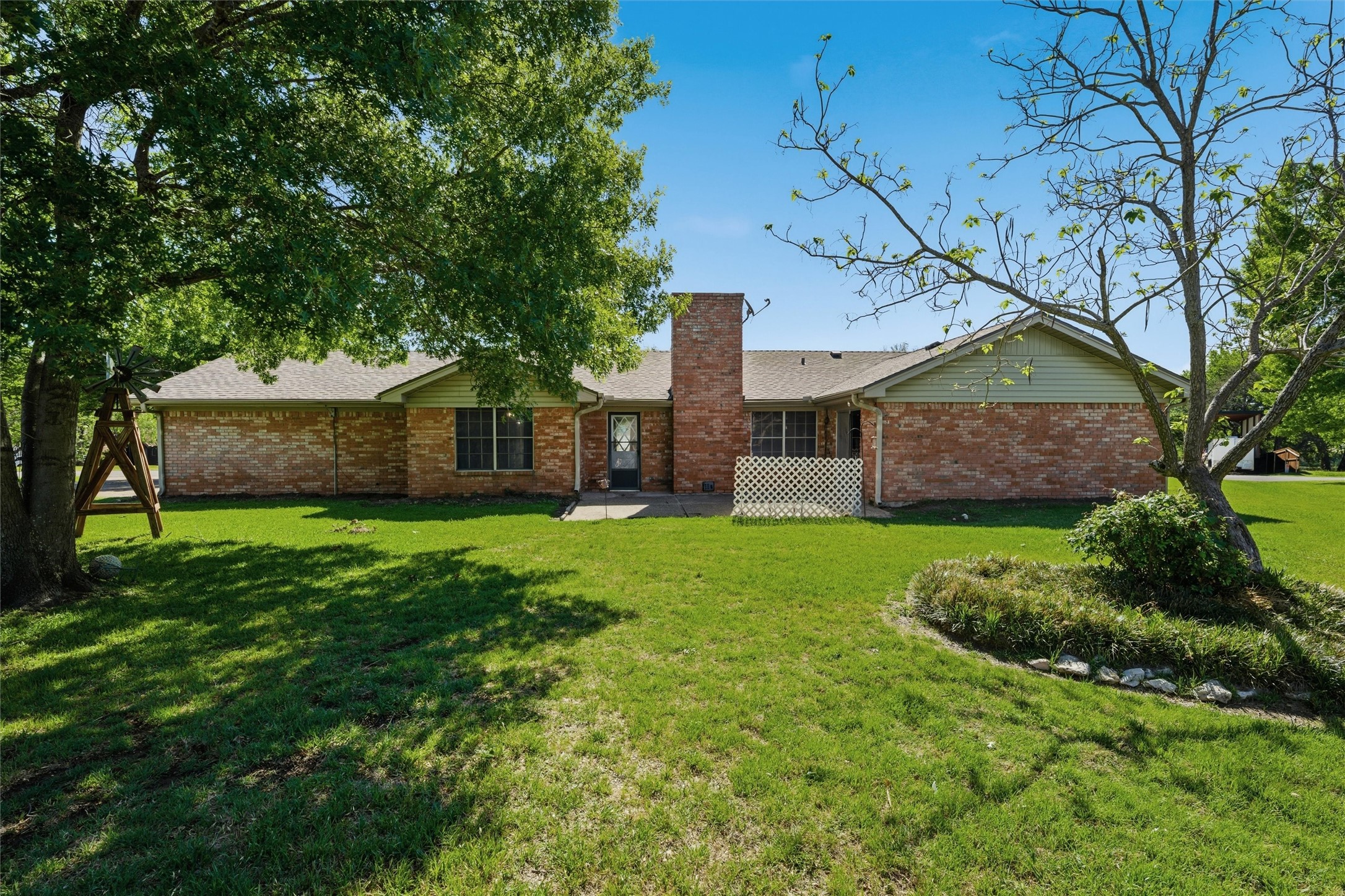 9321 Tree Lake Drive Waco TX 76708