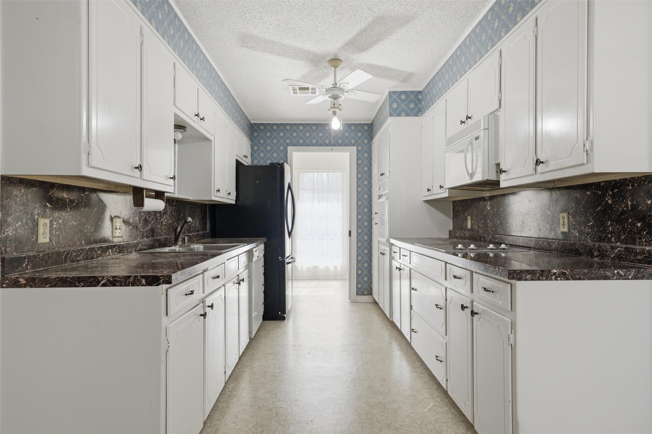 9321 Tree Lake Drive Waco TX 76708