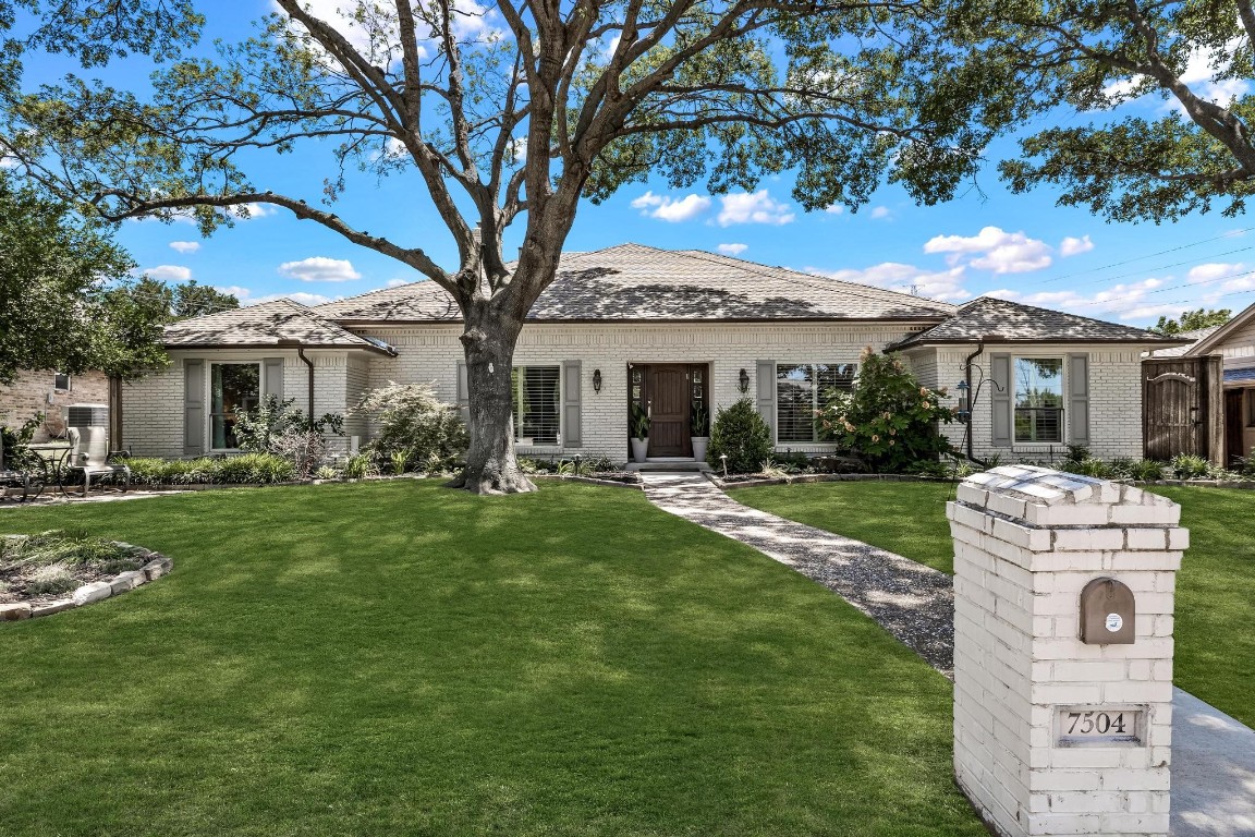 7504 Carta Valley Drive Dallas TX 75248