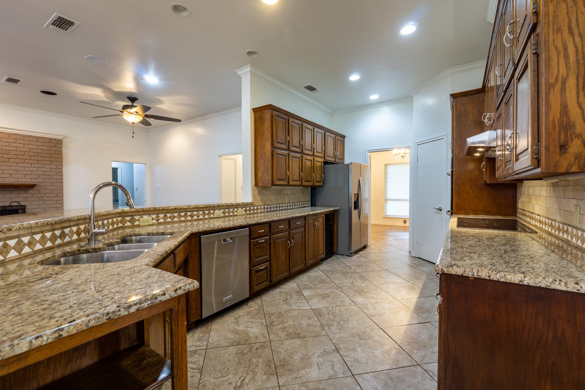 1700 Wimbleton Drive Bedford TX 76021