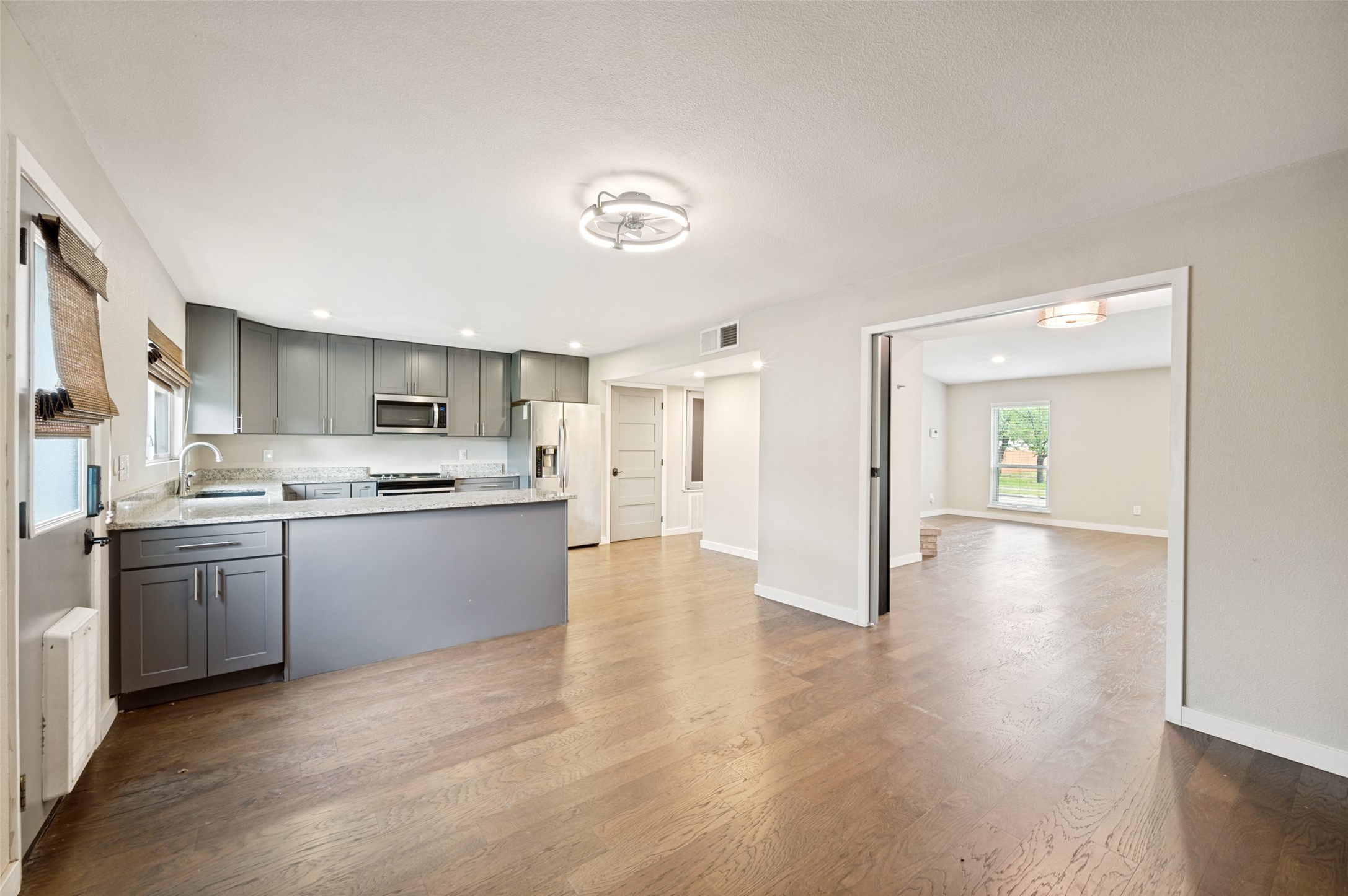 4913 Wagner Drive The Colony TX 75056