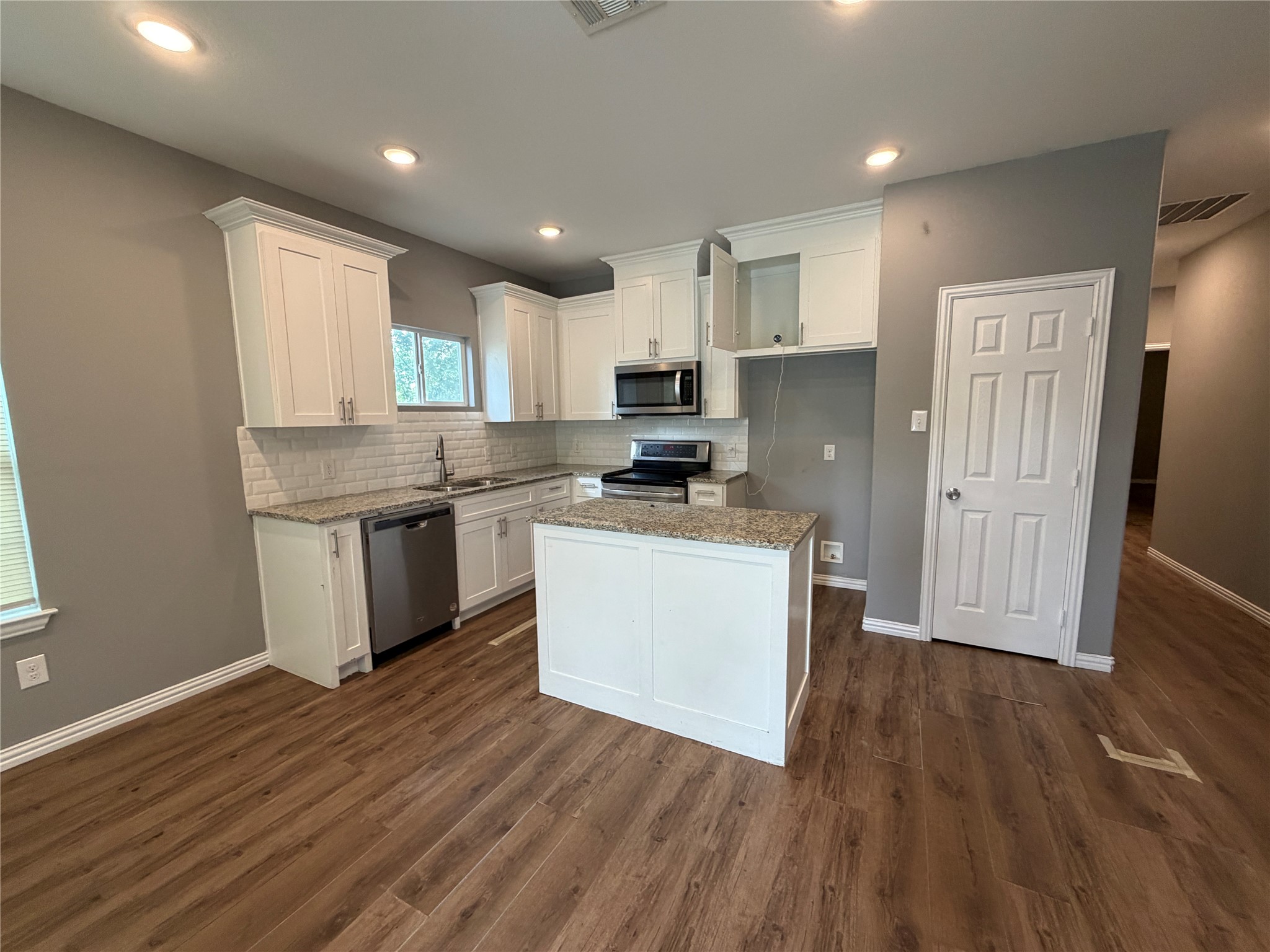 1516 E Maddox Avenue Fort Worth TX 76104