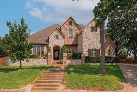 2016 Woodbury Court Southlake TX 76092