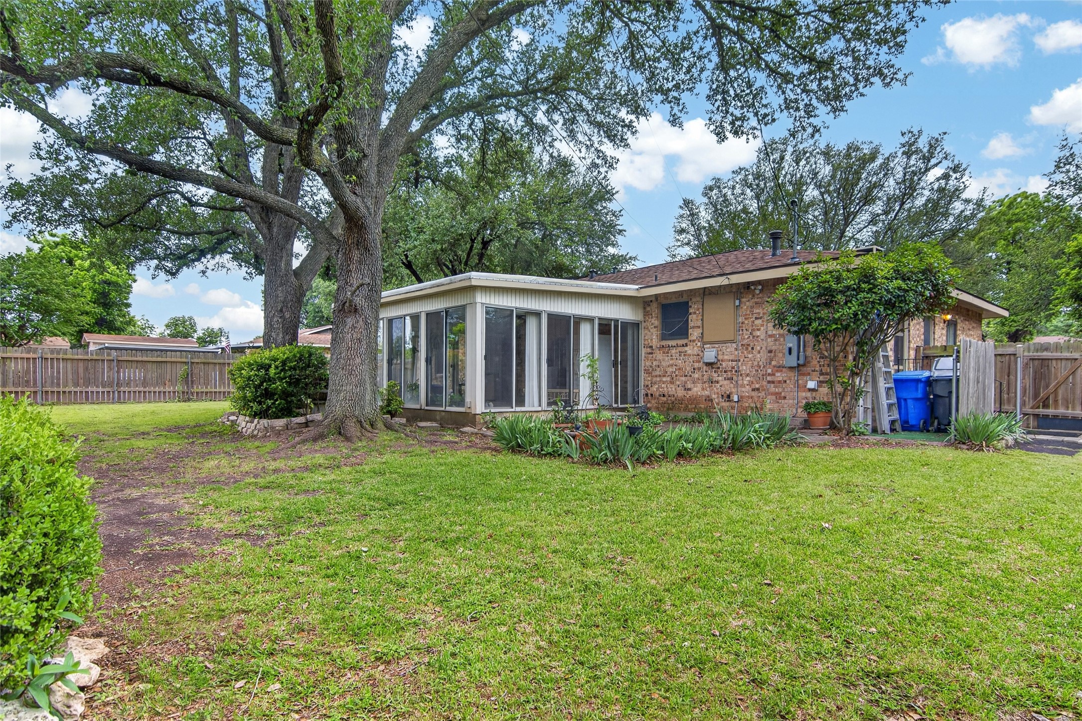 2101 Hermanson Drive Waco TX 76710