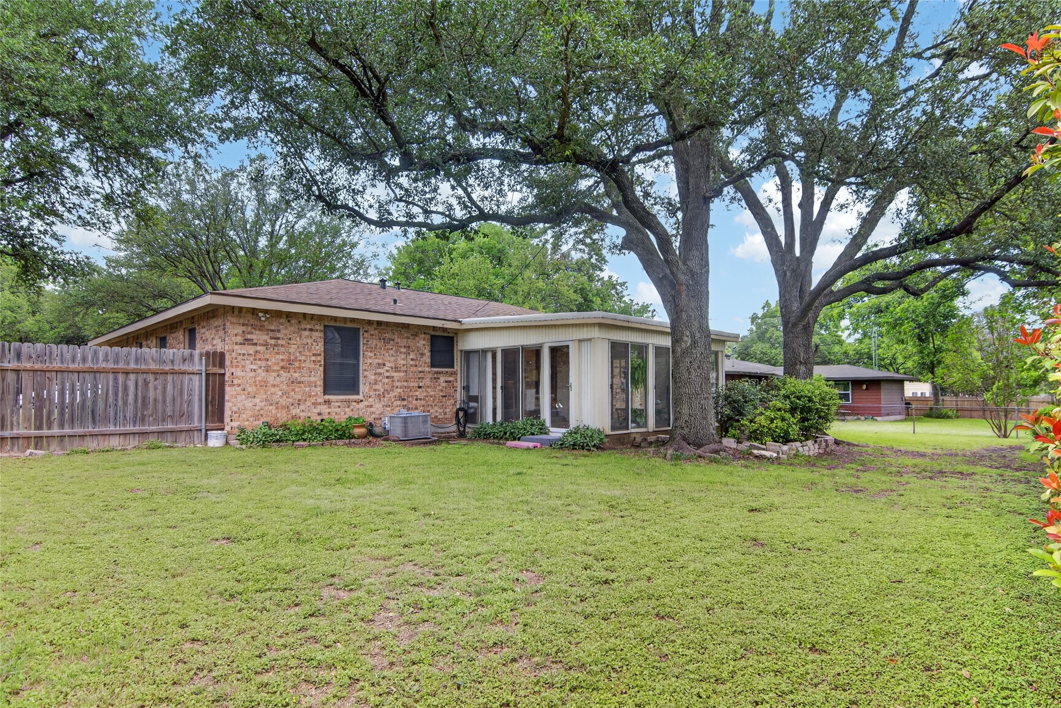 2101 Hermanson Drive Waco TX 76710