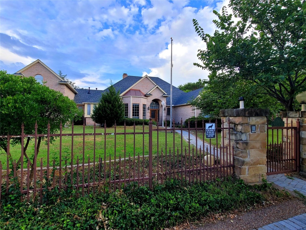 7115 Bridges Avenue Richland Hills TX 76118