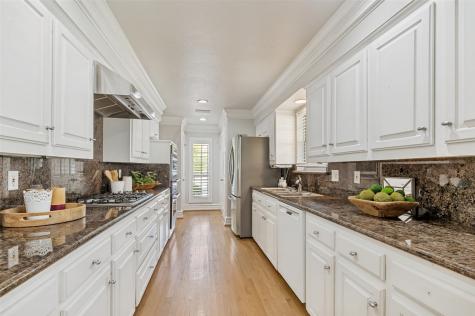 5322 W Mockingbird Lane Dallas TX 75209