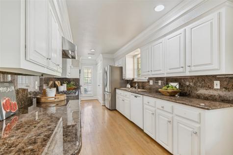 5322 W Mockingbird Lane Dallas TX 75209