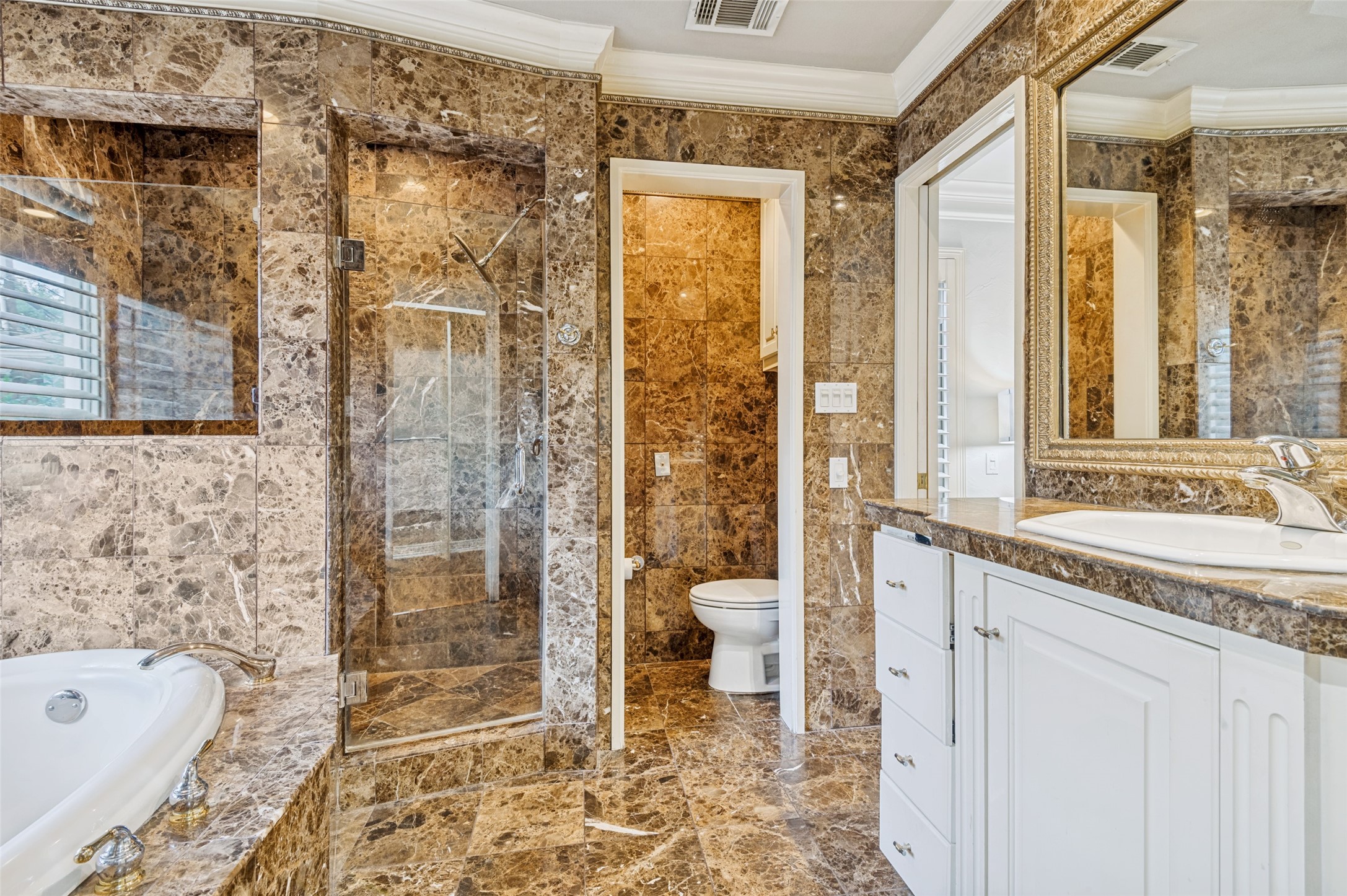 5322 W Mockingbird Lane Dallas TX 75209