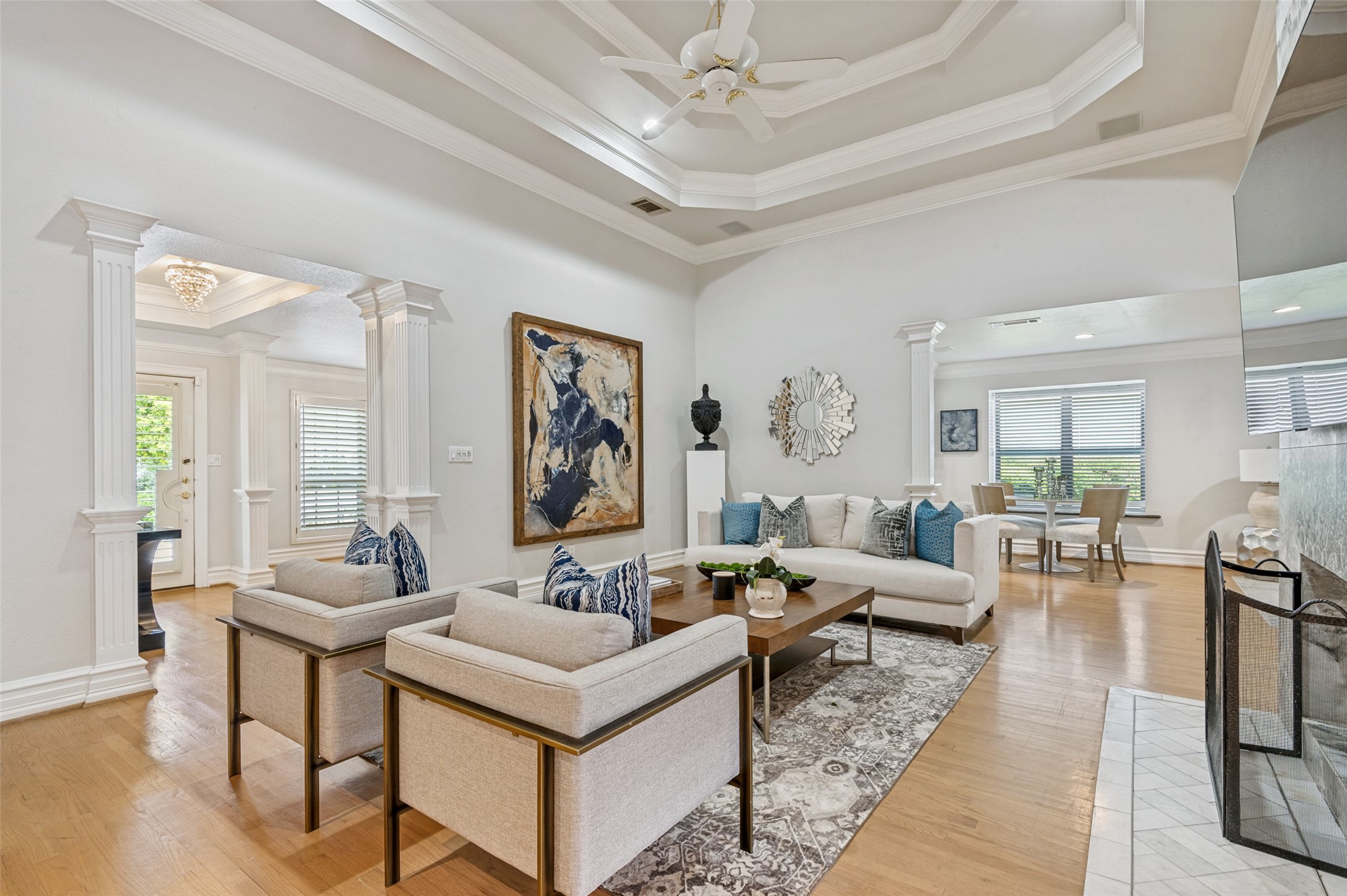 5322 W Mockingbird Lane Dallas TX 75209